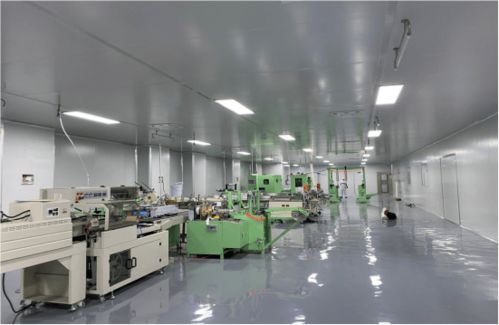 10萬(wàn)級(jí)無(wú)塵車(chē)間凈化工程公司,為廣州白云區(qū)生產(chǎn)車(chē)間出具裝修方案